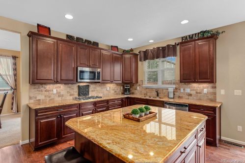 26508 Walker Dr, Denver CO 80016-6105 exterior