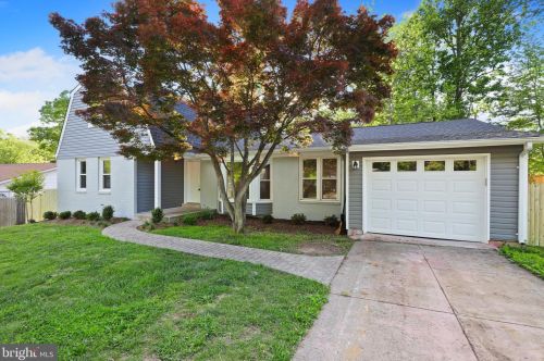 12998 Cohasset Ln, Woodbridge, VA 22192-3522
