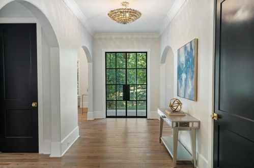 2731 Arden Rd, Atlanta GA  30305-1913 exterior