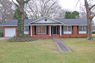 1586 Spencer St, Charleston, SC 29407-5019