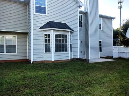 3414 Creekview Dr, Rex GA 30273-5039 exterior