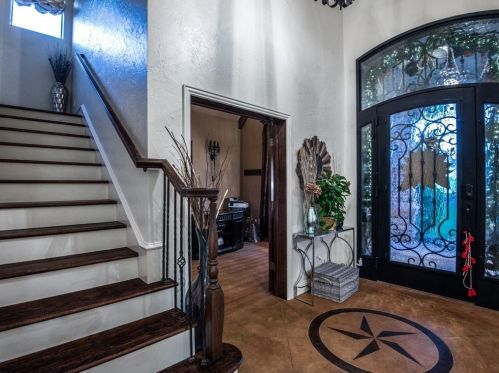 9301 Dosier Cv, Fort Worth TX  76179-3284 exterior