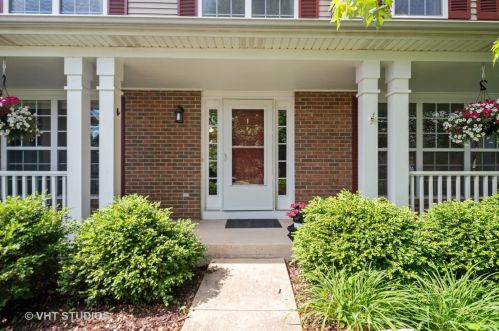 364 Whitewater Ln, Oswego, IL 60543-7564