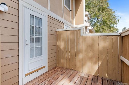14303 Dickinson Dr, Denver CO  80014-7366 exterior