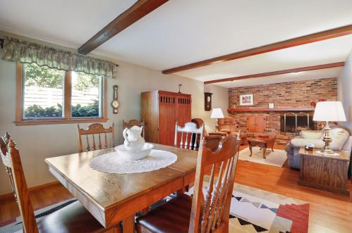 795 Heinel Dr, Saint Paul MN  55113-2152 exterior