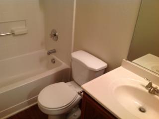 6720 Waterhill Ln, Fort Worth TX  76179-4160 exterior