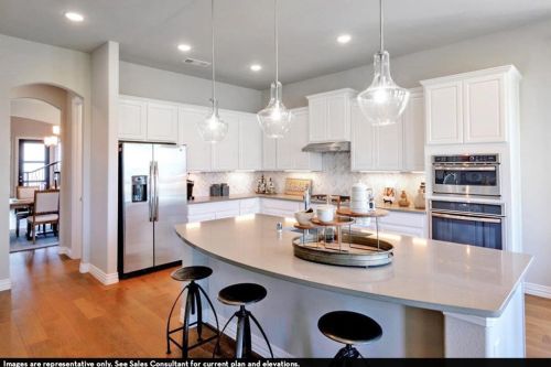 21526 Chenango Lake Dr, Angleton TX 77515-6660 exterior