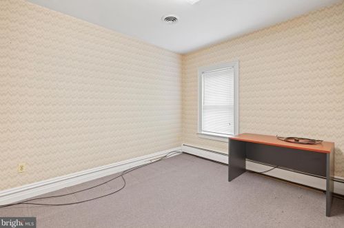 515 Carlisle St, Hanover PA 17331-2406 exterior