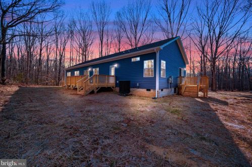 14511 Antler Rd, Fredericksburg, VA 22407-1569