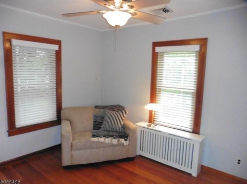 472 Rockaway Rd, Dover NJ  07801-4311 exterior