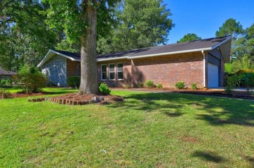 2017 Long St, Lithonia, GA 30078-2419