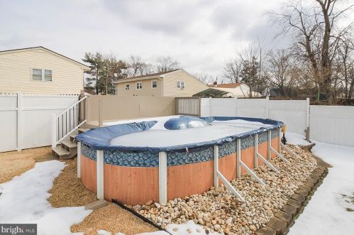 2626 Finlaw Ave, Camden NJ 08109-3116 exterior