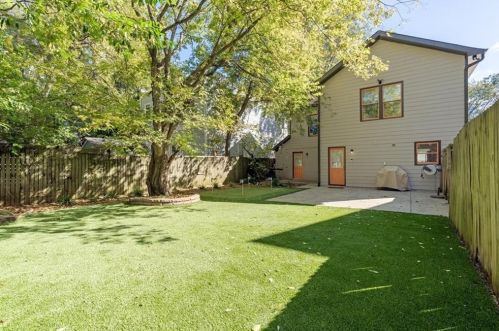 1118 Hawthorne St, Atlanta GA  30307-2610 exterior