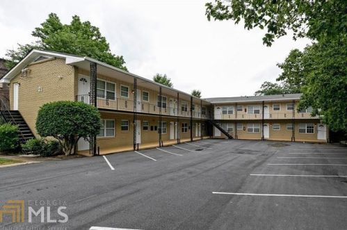21 Delmont Dr, Atlanta GA  30305-5000 exterior