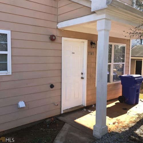 1745 Bob White Ln, Conyers GA  30013-6607 exterior