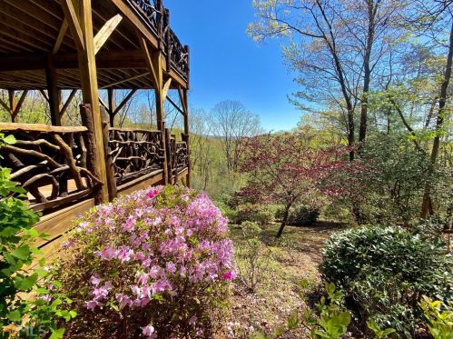 266 Slayton Gap Trl, Cleveland GA  30528-1815 exterior