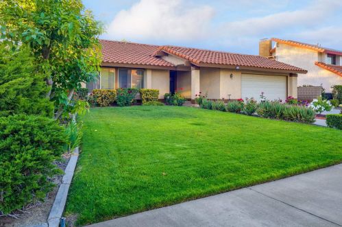1420 Tiffany Dr, Riverside, CA 92506-5319