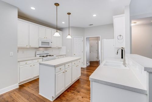 602 Brookside Pass, Holly Springs GA  30188-6053 exterior