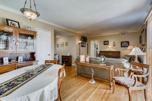 816 Amber Ct, Upland CA 91786-3709 exterior