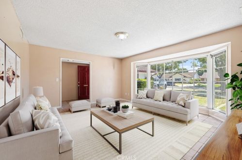 1533 Laster Ave, Anaheim CA  92802-2712 exterior
