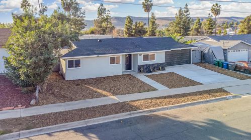 9726 Domer Rd, Santee, CA 92071-1301