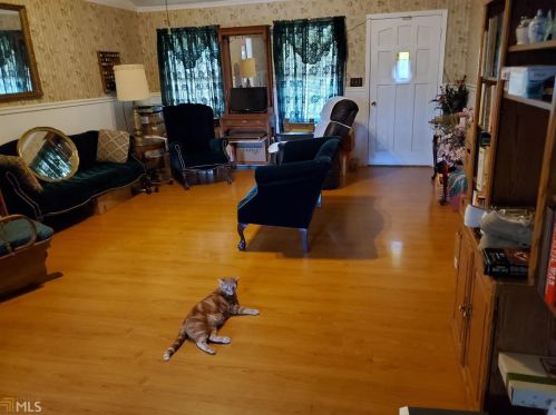 328 Davis Rd, Stockbridge, GA 30281-3304