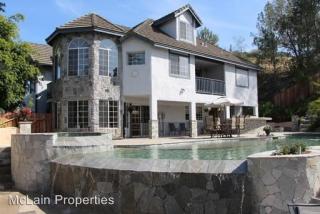 2433 Andersen Ln, Vista CA  92084-5842 exterior