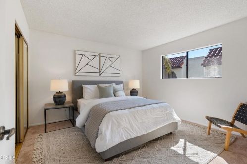 300 Isabel St, Glendale CA  91206-3615 exterior