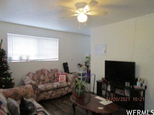 872 400, Cedar City UT 84721-4116 exterior