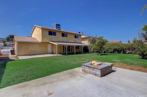 2165 Royal Ave, Simi Valley, CA 93065-4623