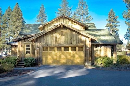 12175 Lookout Loop, Truckee CA  96161-4528 exterior