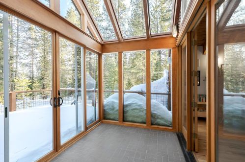 13102 Hansel Ave, Truckee CA  96161-6234 exterior