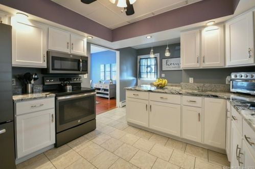 51 Wildemere Ave, Waterbury, CT 06705-1839