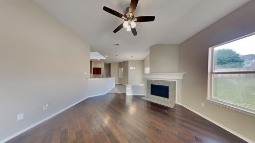 1031 Streamside Dr, Cedar Hill TX 75104-6221 exterior