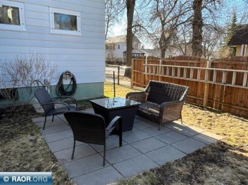 2129 6th Ave, Hibbing, MN 55746-1820