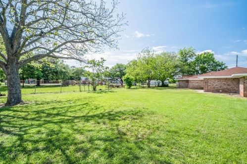 1008 Collins Rd, Richmond TX 77469-2745 exterior