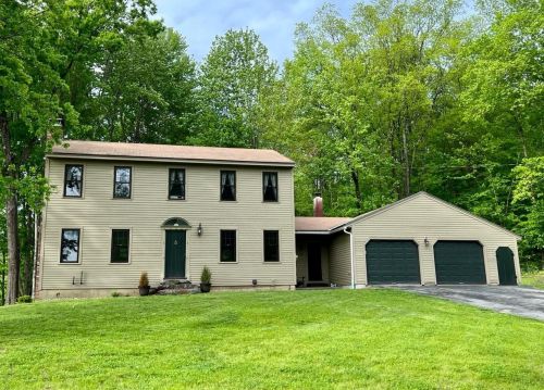 35 Coral Ave, Unity NH  03603-4468 exterior