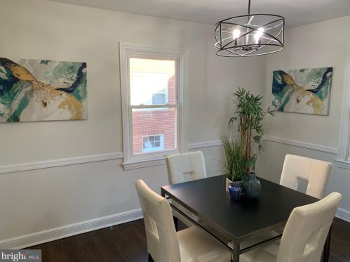 9407 Colesville Rd, Silver Spring MD 20901-4819 exterior