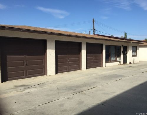 14115 Doty Ave, Hawthorne CA 90250-8009 exterior