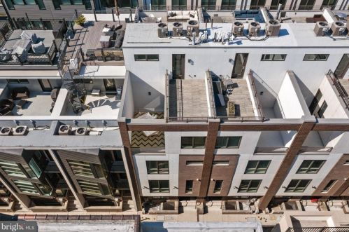 618 Bodine St, Philadelphia, PA 19123-2946