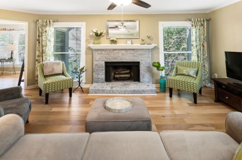 312 Hollyfax Cir, Atlanta GA  30328-5702 exterior