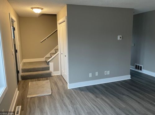 1222 Spring St, Minneapolis, MN 55413-2532