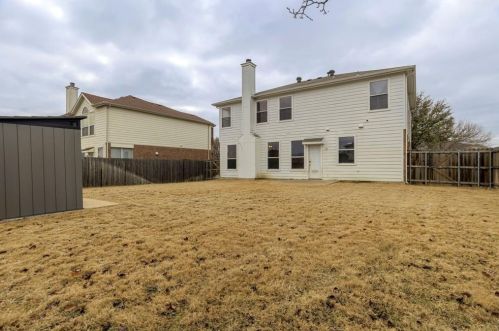 2717 Tar Heel Dr, Fort Worth TX  76123-1647 exterior