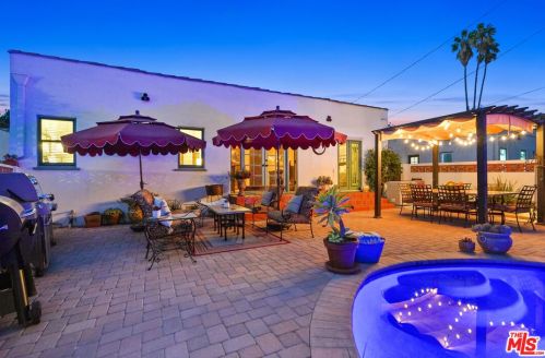 1250 Ethel St, Glendale CA  91207-1824 exterior