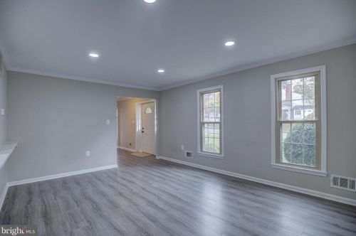 9000 Strattondale Ct, Springfield VA  22015-3659 exterior