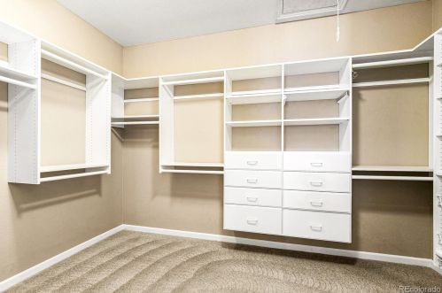 4885 Riviera Way, Aurora CO 80015-4708 exterior