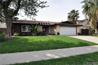 10525 Willowbrae Ave, Chatsworth, CA 91311-2258
