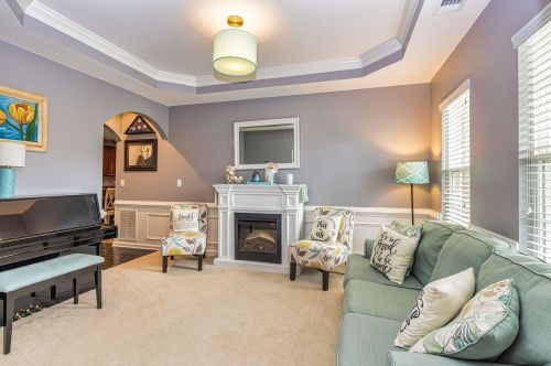 22 Cobblestone Dr, Newnan, GA 30265-6048