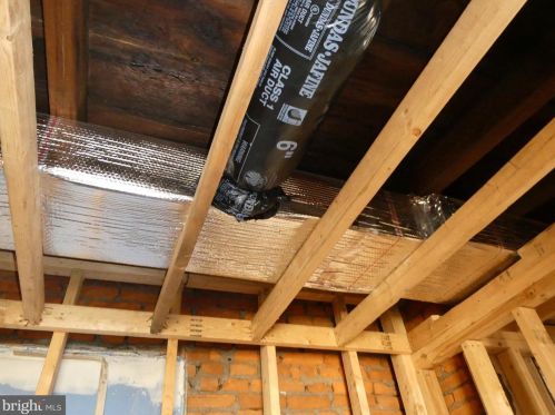 2104 9 St, Philadelphia PA 19122-1313 exterior