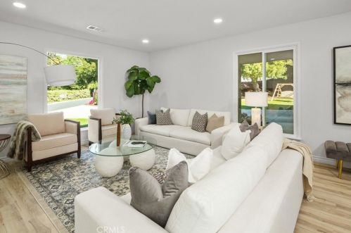 10272 Shadyridge Dr, Santa Ana CA  92705-1567 exterior